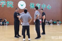 开云下载-黑龙江男篮外援稳健作战，带队成功