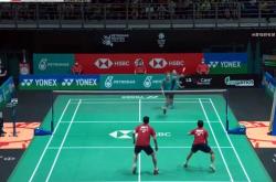 开云体育在线-中国队绝杀马来西亚队，黄鸭组合扛起全队的简单介绍