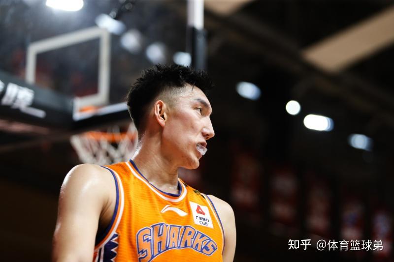 关于突破自我极限，球员实现逆袭的信息