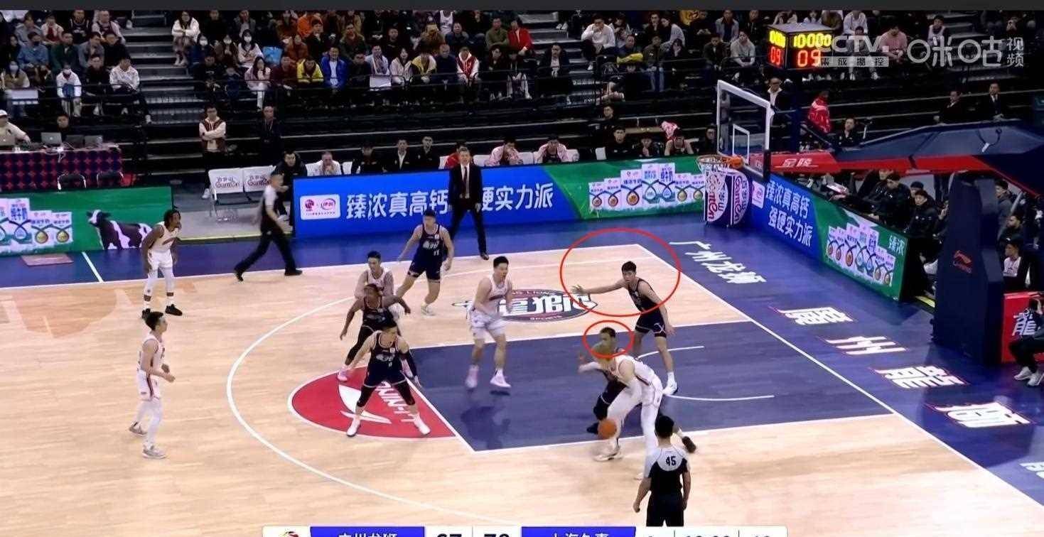 广东男篮主场解围，力挽连败