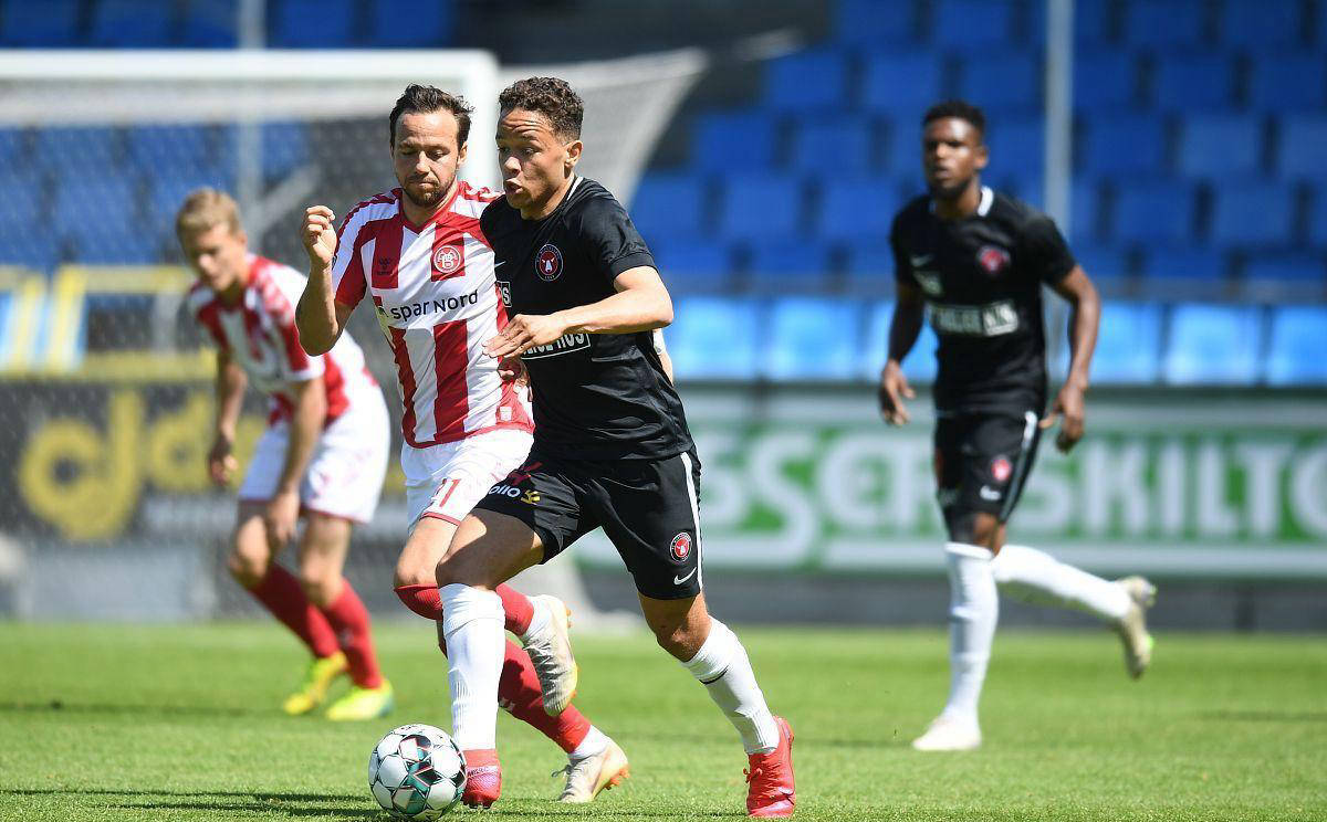 马竞艰难淘汰阿贾克斯,晋级决赛 马竞艰难淘汰阿贾克斯,晋级决赛