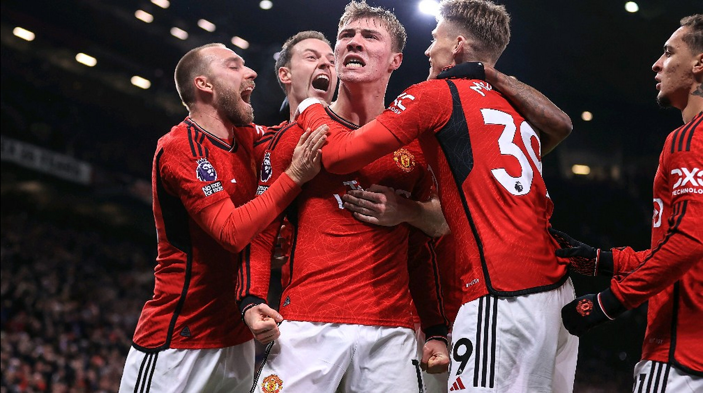 包含大逆转！曼联突围成功，胜利的火焰在心中燃烧的词条