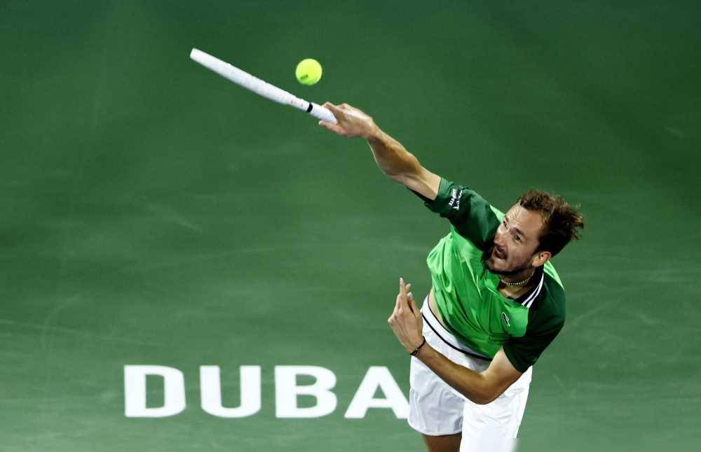 西班牙网球队绝杀欧洲网球队,梅德韦杰夫完成帽子戏法的简单介绍 西班牙网球队绝杀欧洲网球队,梅德韦杰夫完成帽子戏法的简单介绍