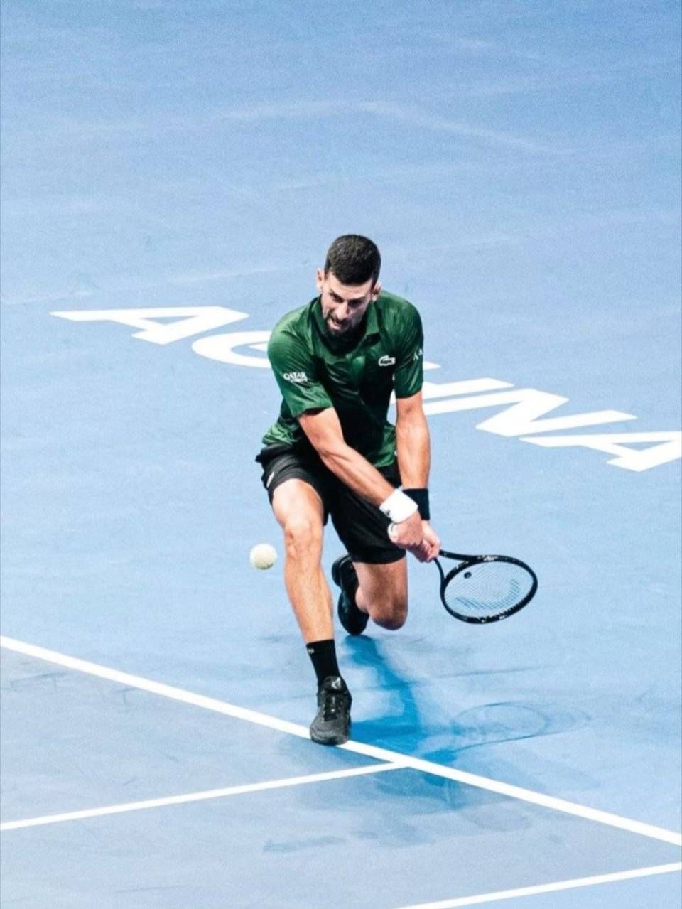 美网绝杀年终总决赛,德约科维奇统治全场 美网绝杀年终总决赛,德约科维奇统治全场